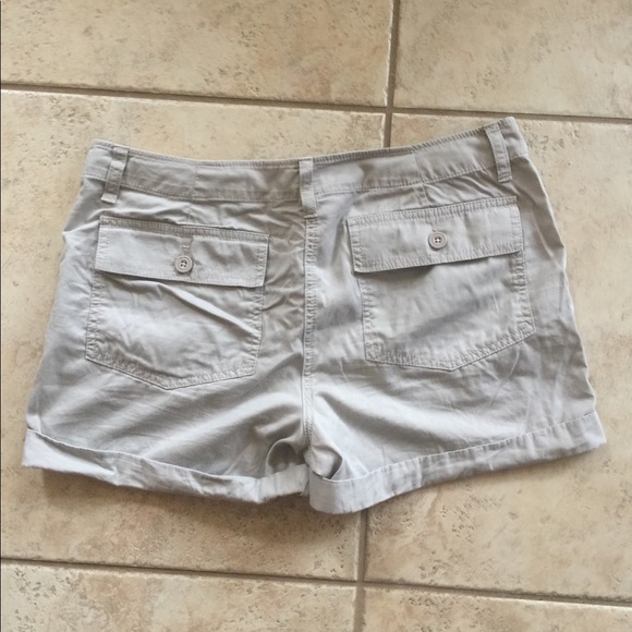 LOFT Outlet linen blend shorts Size 2 & 4 - Picture 5 of 7